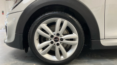 MINI Hatchback 2.0 Cooper S Sport II 3dr Auto Petrol Hatchback